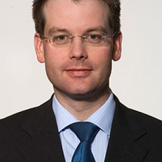 Prof. Dr. Lars Zipfel